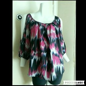 ☀️ Rylee&Quinn Printed Top Sz S